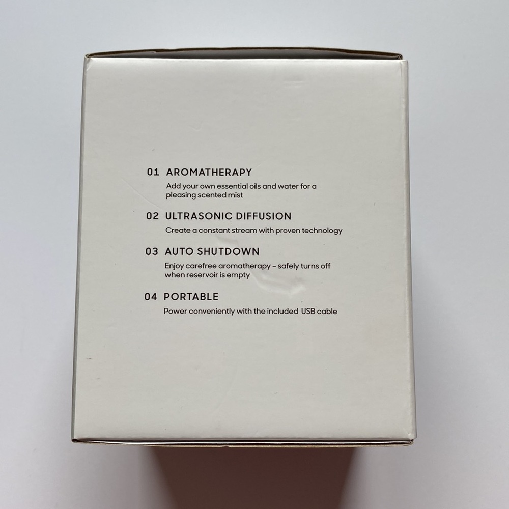 Sharper Image portable Aromatherapy diffuser. - Picture 2 of 2
